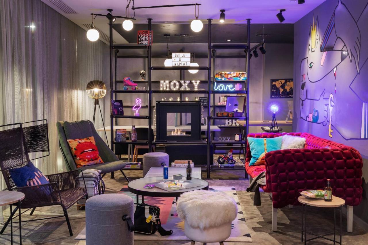 Moxy Bucharest Old Town Hotell Exteriör bild