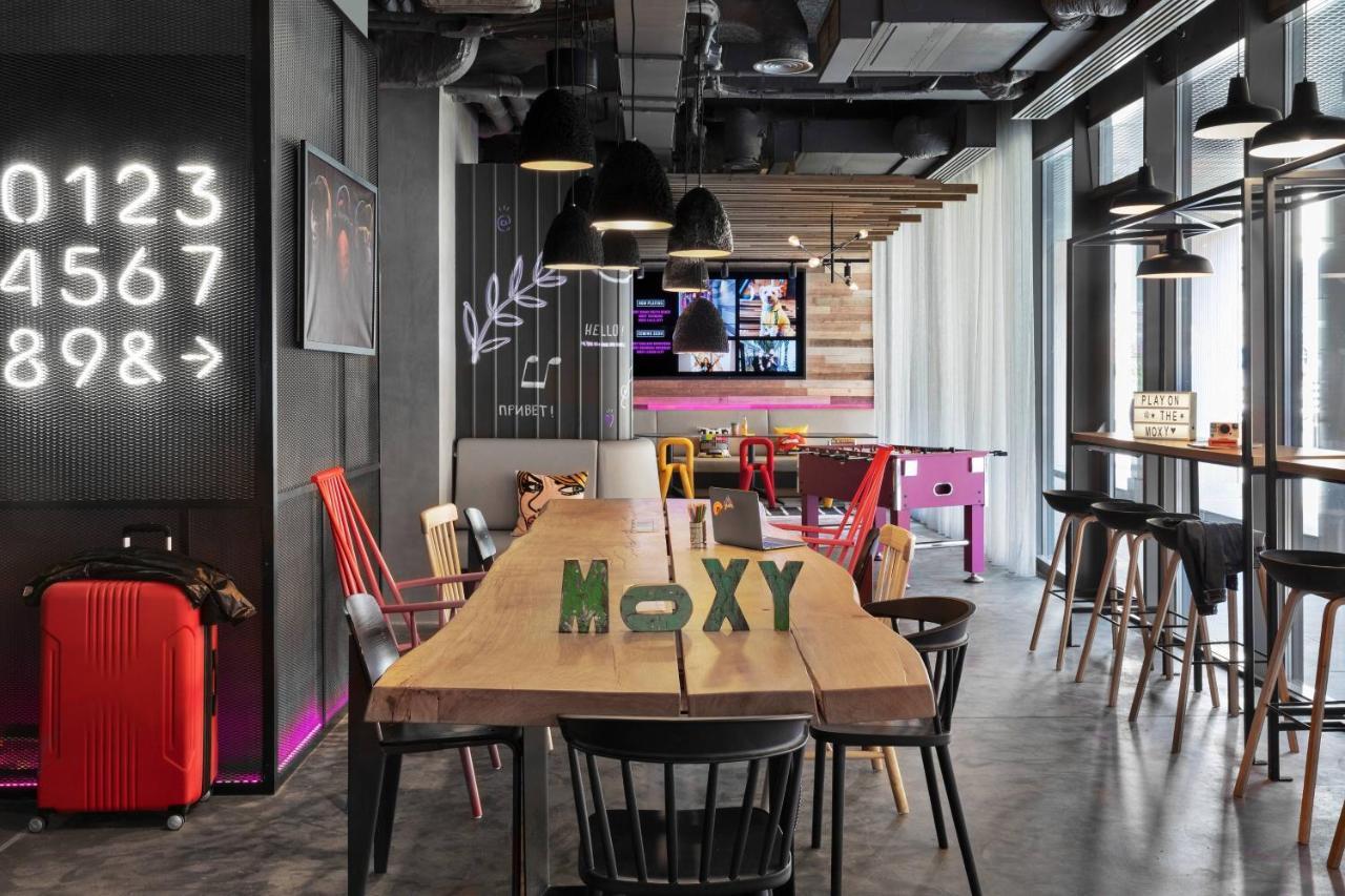 Moxy Bucharest Old Town Hotell Exteriör bild